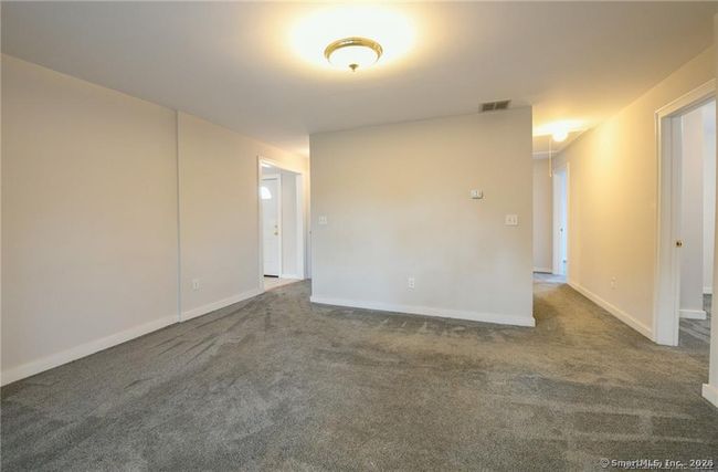 217 Maple Ave, Home with 3 bedrooms, 4 bathrooms and 3 parking in Cheshire CT | Image 12