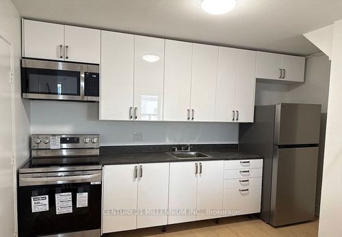 909A Danforth Ave, Toronto, ON, M4J1L8 | Card Image