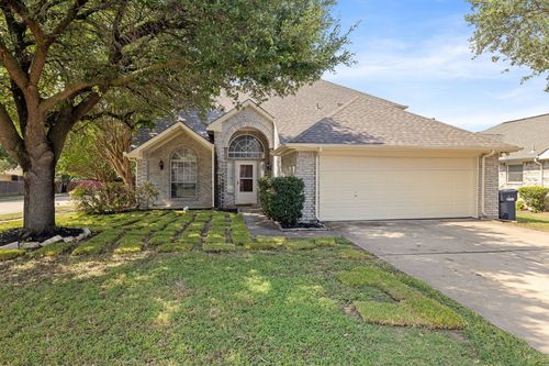 2301 Brookview Dr, Mckinney, TX, 75072-3845 | Card Image