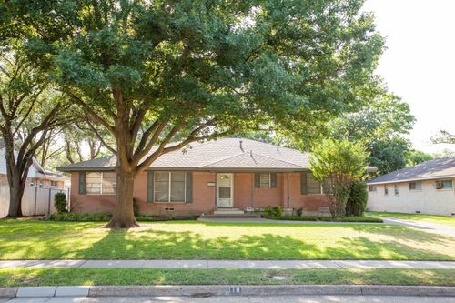 118 N Lois Ln, Richardson, TX, 75081-3429 | Card Image