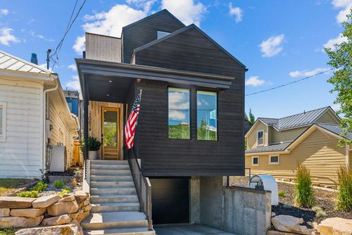 1061 Woodside Ave, Park City, UT, 84060-5152 | Card Image