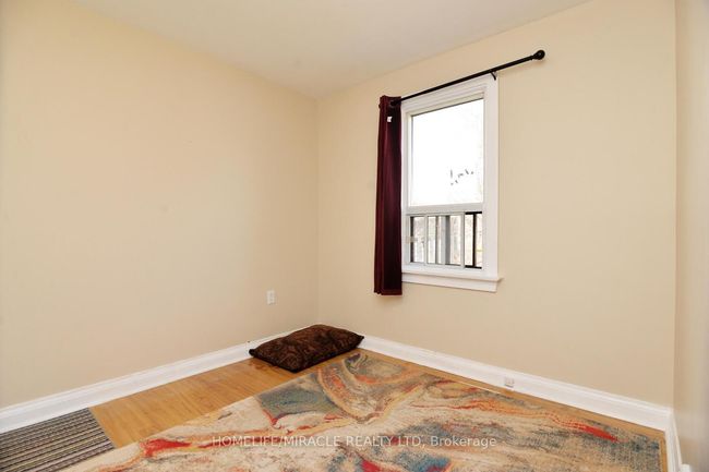 7 Sophia St, House other with 3 bedrooms, 2 bathrooms and 4 parking in Brampton ON | Image 22