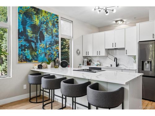 701-220 Roslyn St, Denver, CO, 80230-6466 | Card Image