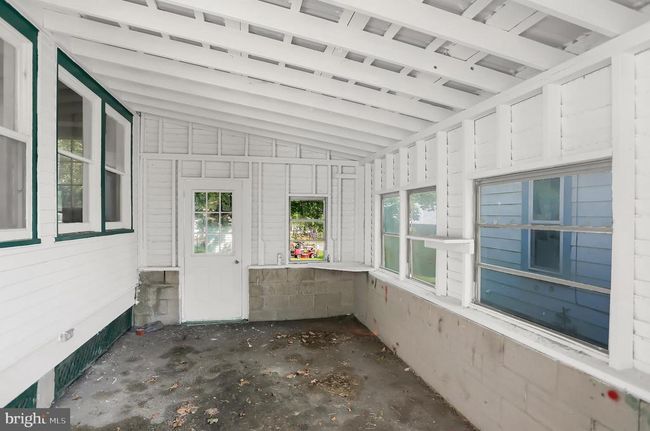 511 E Main St, House other with 5 bedrooms, 2 bathrooms and null parking in MIDDLEBURG PA | Image 5
