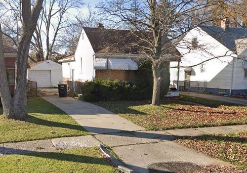 9255 Heyden St, Detroit, MI, 48228-1653 | Card Image