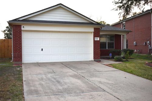 19538 S Stone Ln, Katy, TX, 77449-7015 | Card Image