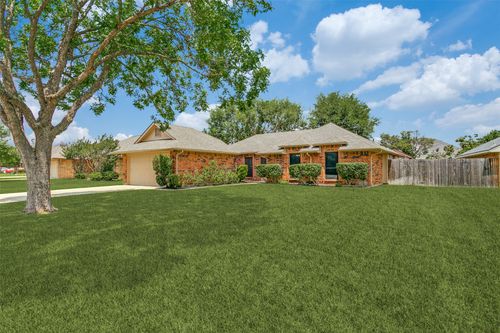 20 Chimney Rock Dr, Trophy Club, TX, 76262-5122 | Card Image