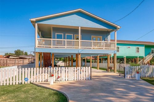 108 Bay Oaks Dr, La Porte, TX, 77571-7004 | Card Image