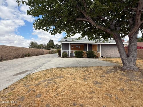 43424 20th St W, Lancaster, CA, 93534-5958 | Card Image