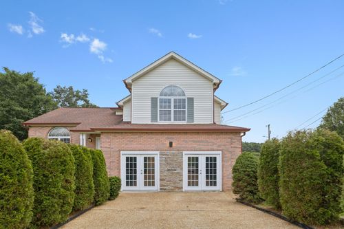 3381 Milbridge Dr, Antioch, TN, 37013-2570 | Card Image