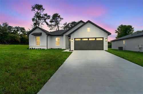894 Pine Ave, ORANGE CITY, FL, 32763-6907 | Card Image