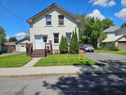 337 6th St E, Cornwall, ON, K6H2P1 | Card Image
