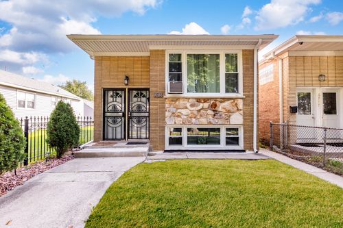 3715 S 52nd Ct, Cicero, IL, 60804-4412 | Card Image