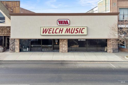 1328 Overland Ave, Burley, ID, 83318-1837 | Card Image