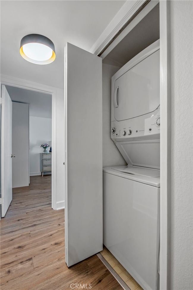 APT-53 - 15511 Sherman Way, Condo with 2 bedrooms, 2 bathrooms and 1 parking in Van Nuys CA | Image 29