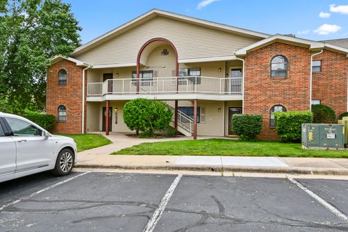 18-350 S Wildwood Dr, Branson, MO, 65616-7268 | Card Image