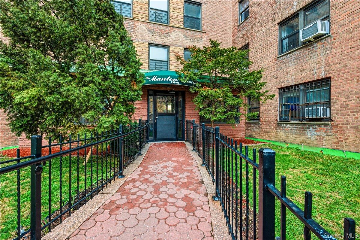 Residential in New York 2