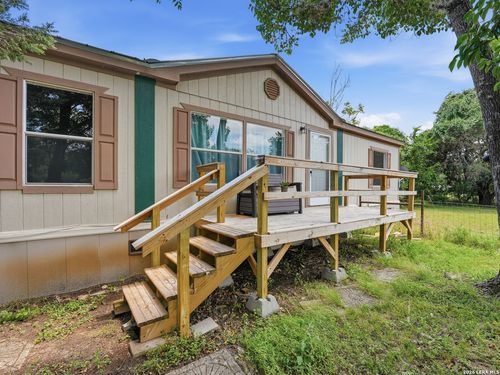 718 Oak Dr, Bandera, TX, 78003-5972 | Card Image