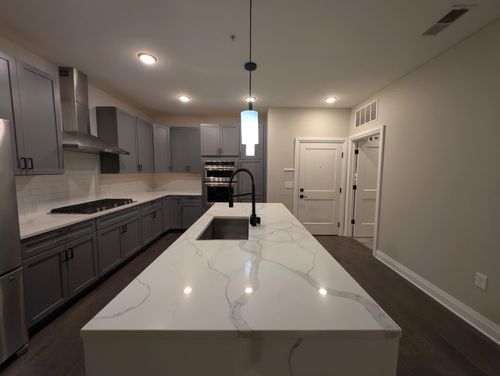 apt-105-751 N 6th St, Columbus, OH, 43215-2989 | Card Image