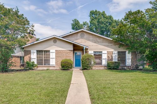 4012 Shackelford Dr, Mesquite, TX, 75150-2812 | Card Image
