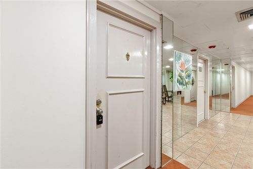 906-4600 Ocean Dr, Corpus Christi, TX, 78412-2543 | Card Image