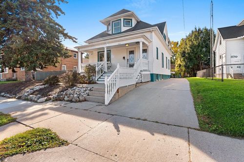 2307 Marshall Street, Manitowoc, WI, 54220 | Card Image