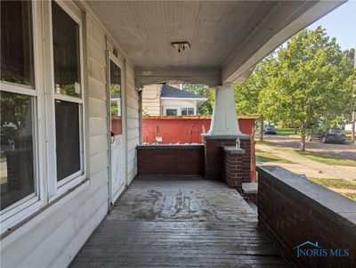 2038 Greenwood Avenue, House other with 3 bedrooms, 1 bathrooms and 1 parking in Toledo OH | Image 3