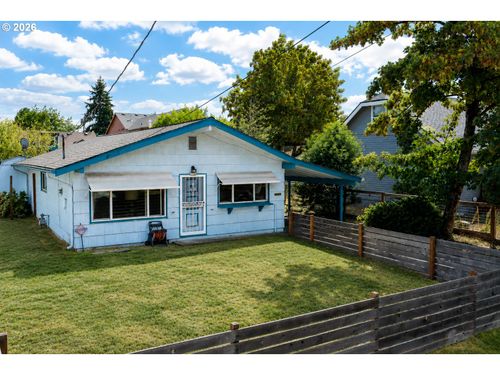 6534 Se 75th Ave, Portland, OR, 97206-7244 | Card Image