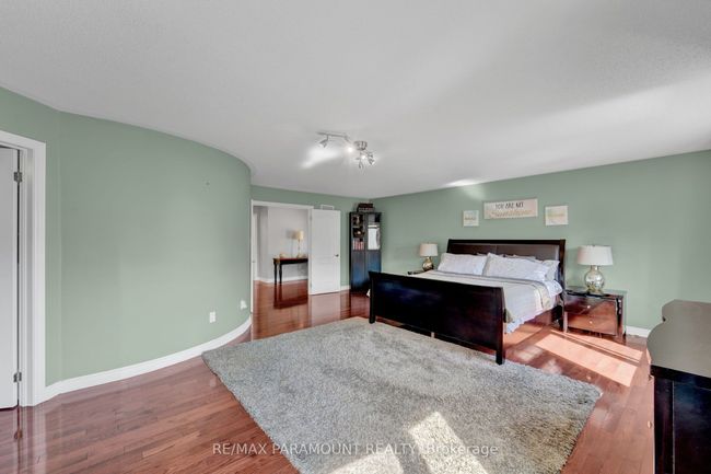 8 Eaglelanding Dr, House other with 5 bedrooms, 5 bathrooms and 2 parking in Brampton ON | Image 34