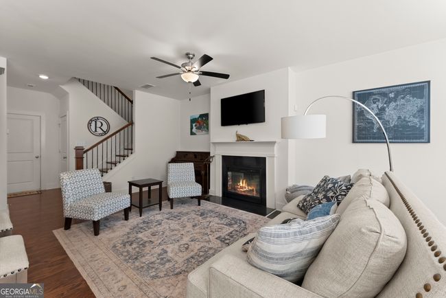 61 N Auburn Landing Pl, Townhouse with 3 bedrooms, 3 bathrooms and 2 parking in Auburn GA | Image 5