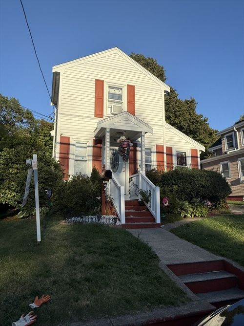 45 Cross St, Brockton, MA, 02301-2110 | Card Image