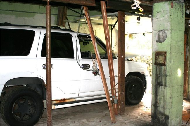 View of garage | Image 13