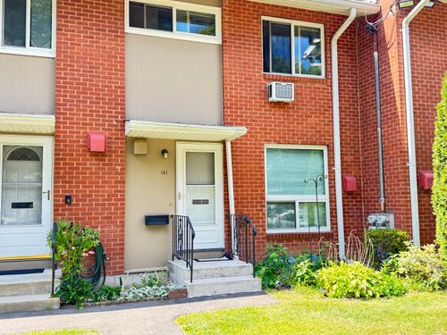 141 Worth Ave, Hamden, CT, 06518-3406 | Card Image