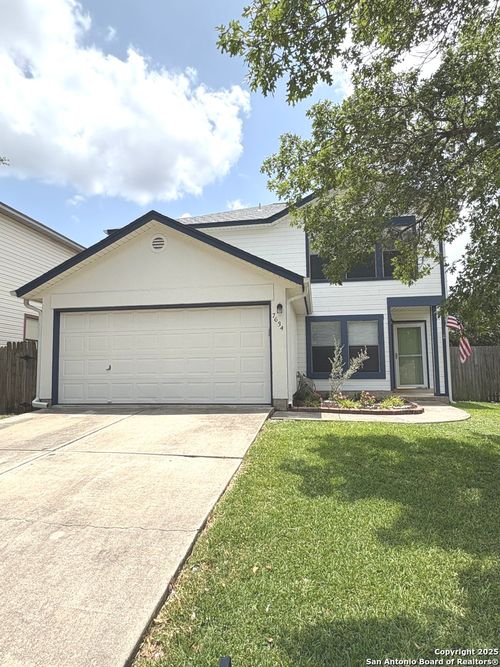 7634 Woller Trl, San Antonio, TX, 78249-3727 | Card Image