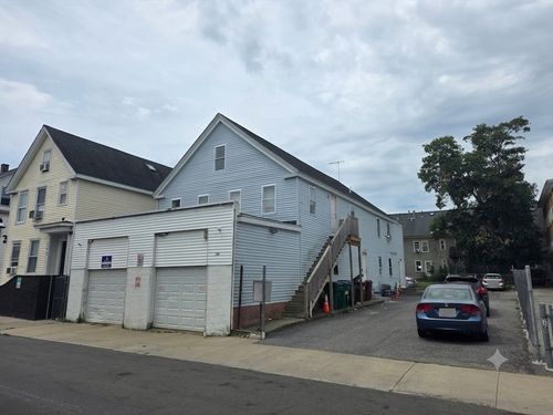 168 Suffolk St, Lowell, MA, 01854-4236 | Card Image