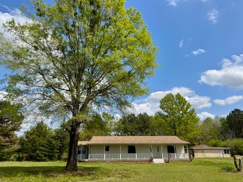 60014 4th St, Smithville, MS, 38870-7784 | Card Image