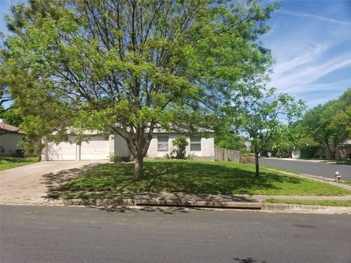 13212 Rampart St, Austin, TX, 78727-3272 | Card Image