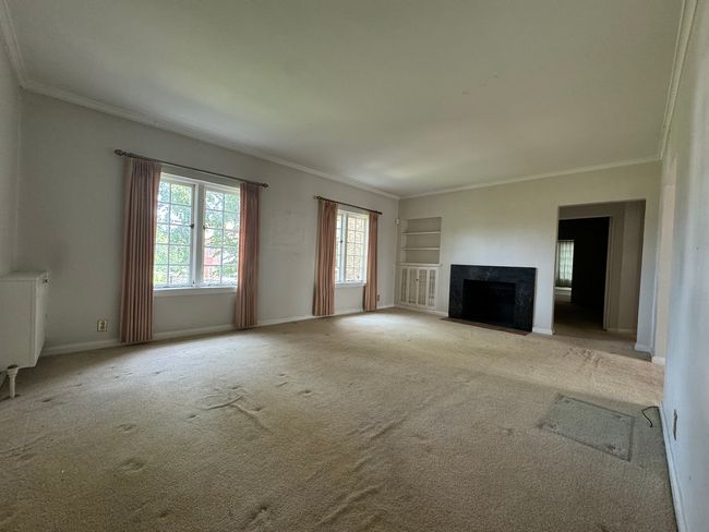 APT-102 - 441 W Exchange St, Townhouse with 2 bedrooms, 1 bathrooms and 1 parking in FREEPORT IL | Image 6