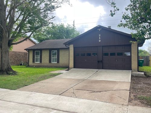 210 Tara Plantation Dr, Richmond, TX, 77469-5917 | Card Image