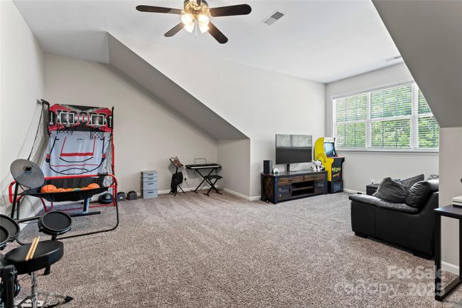 9715 Aragorn Ln Nw, House other with 5 bedrooms, 4 bathrooms and null parking in Charlotte NC | Image 33