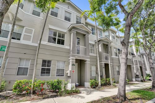 3911 Shoma Dr, Royal Palm Beach, FL, 33414-4375 | Card Image