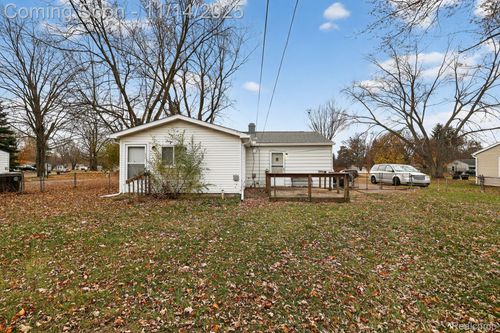 3679 Grafton St, Lake Orion, MI, 48359-1541 | Card Image