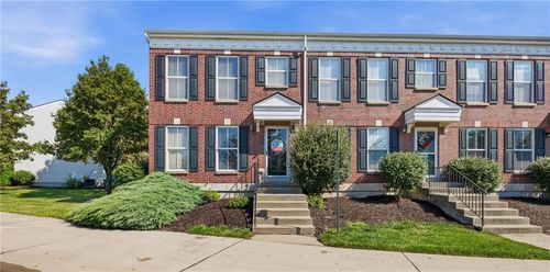 3496 Sw Wysteria Ter, Lee's Summit, MO, 64082-4153 | Card Image
