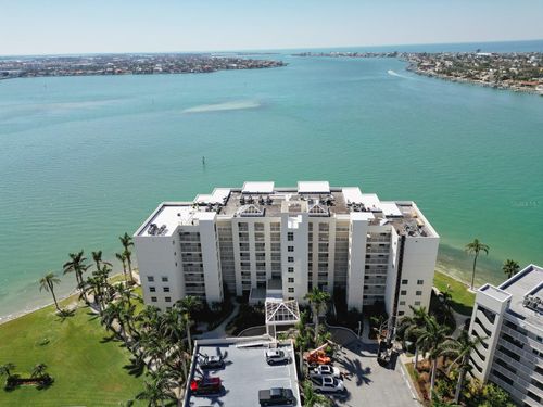 apt-682-6105 Bahia Del Mar Cir, ST PETERSBURG, FL, 33715-3327 | Card Image