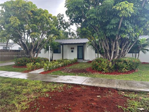 5711 Sw 92nd Ave, Miami, FL, 33173-1646 | Card Image