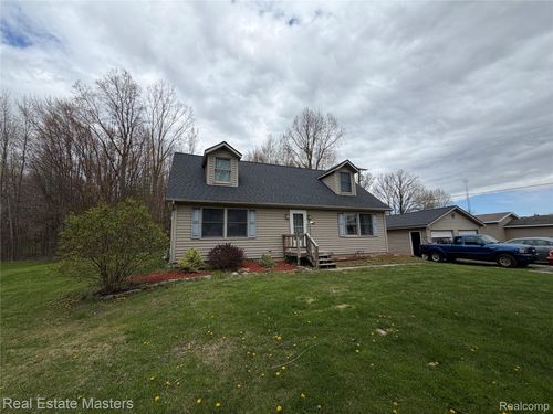 5360 Smiths Creek Rd, Kimball, MI, 48074-3807 | Card Image