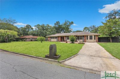 105 Montague Road, House other with 4 bedrooms, 2 bathrooms and null parking in Savannah GA | Image 3