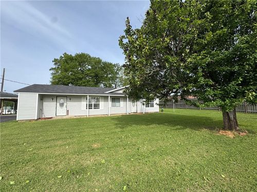 1654 S Fourth St, Jena, LA, 71342-4072 | Card Image