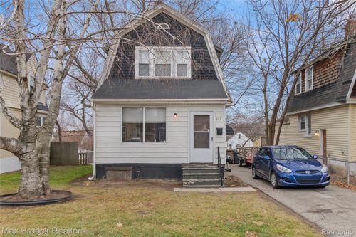 113 Kemp St, Pontiac, MI, 48342-1445 | Card Image