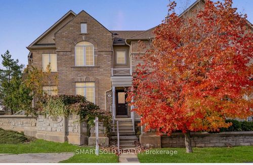 4 Thornhill Woods Dr, Vaughan, ON, L4J8V3 | Card Image